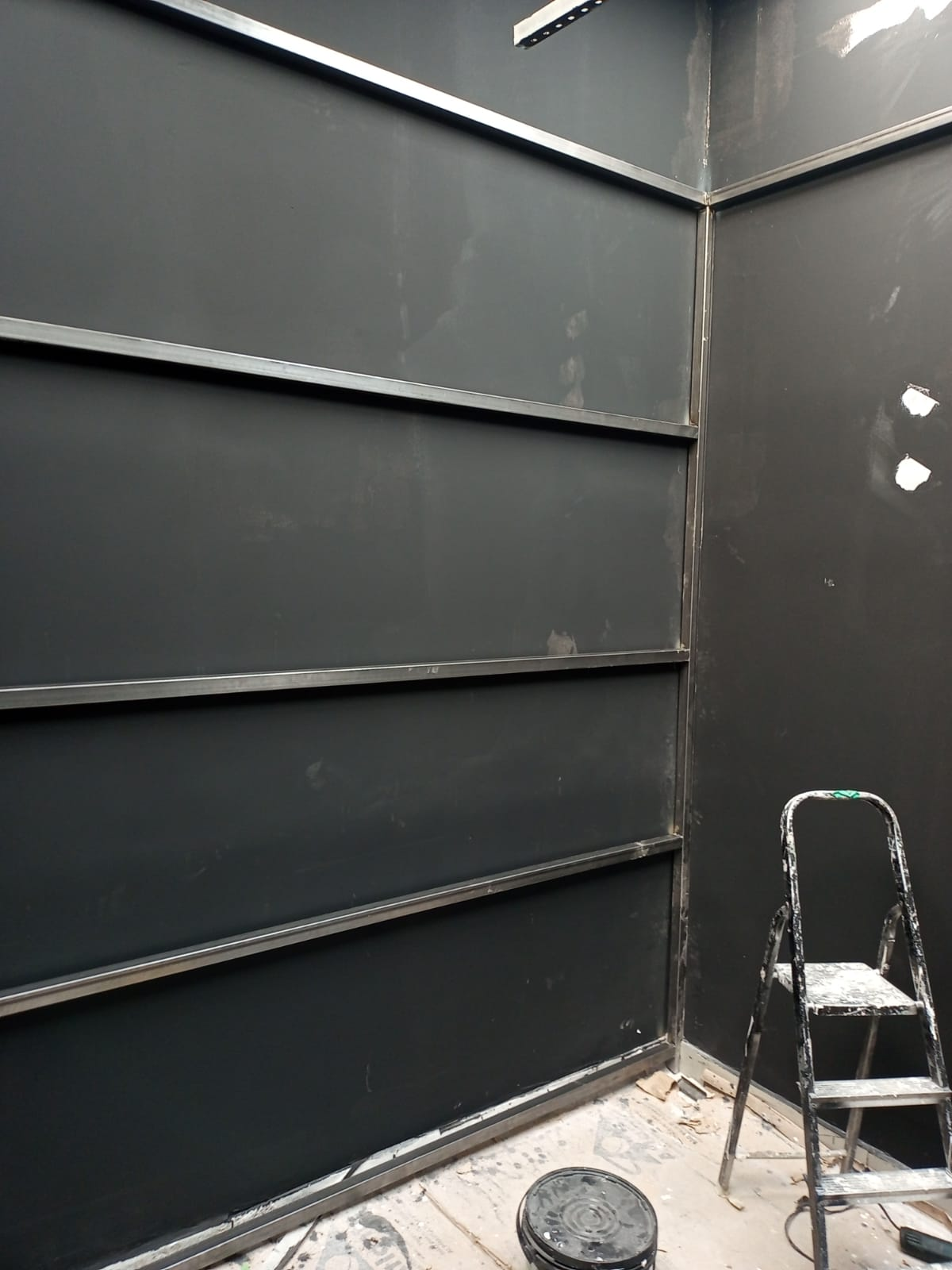 Reparo de estrutura metálica